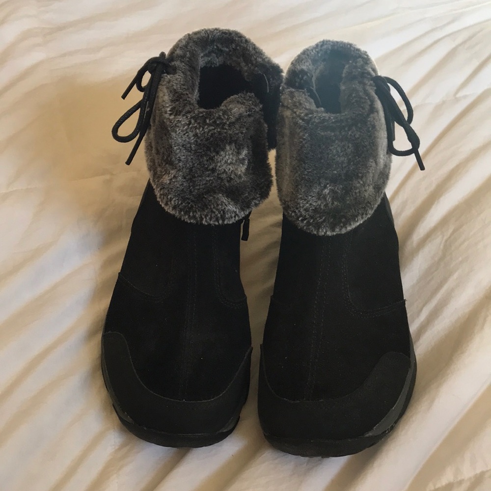 Fur Cuffed Suede Shoe Boots, Size 8